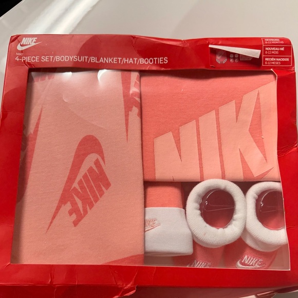 Nike Other - Nike Baby Girl’s Set - Multiple